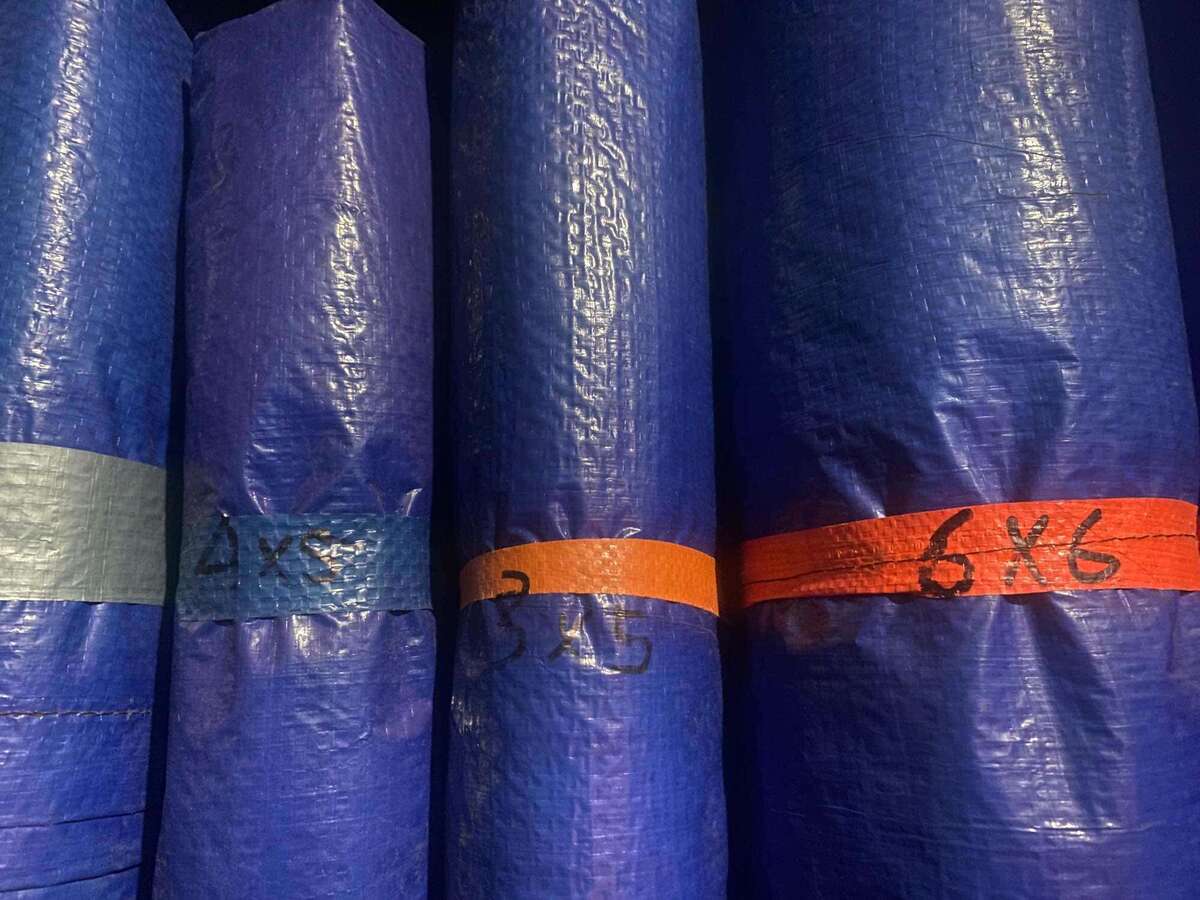 UKURAN TERPAL BIRU PALING BESAR